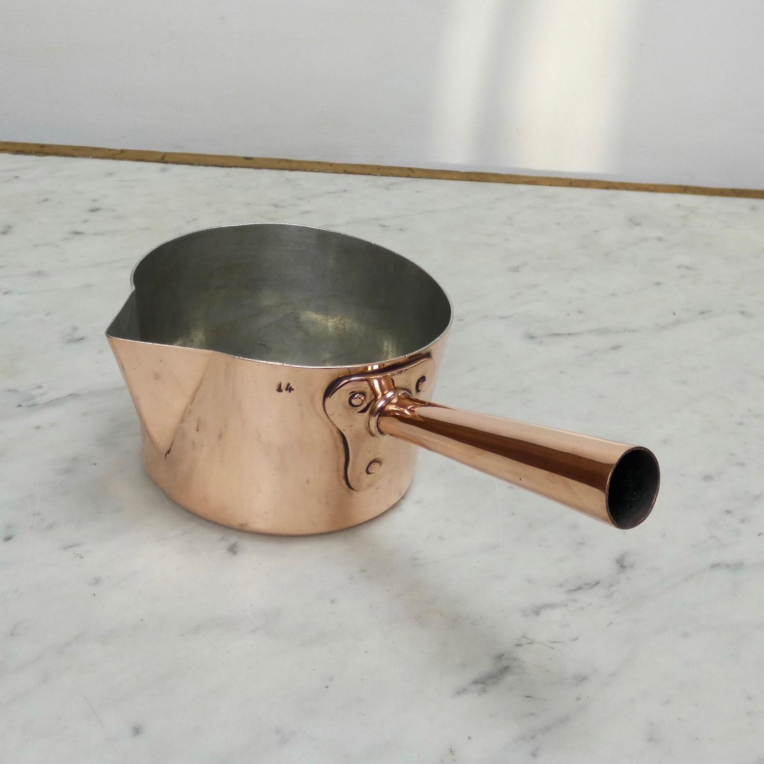 Copper pan with pouring spout