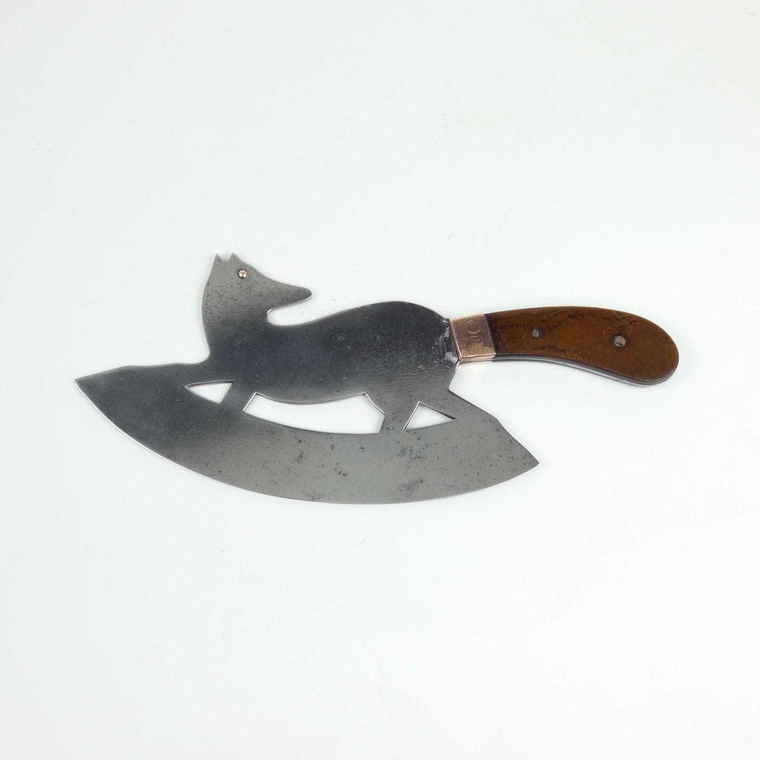 Fox shaped ice cleaver