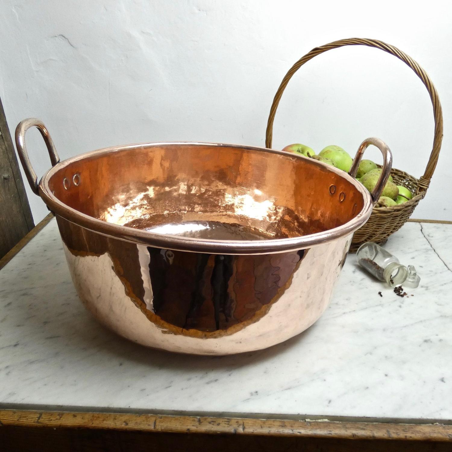 Very large, French copper preserve pan