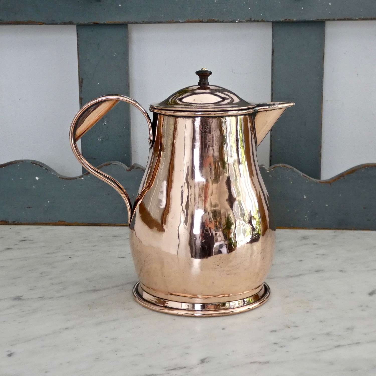 Copper hot water jug