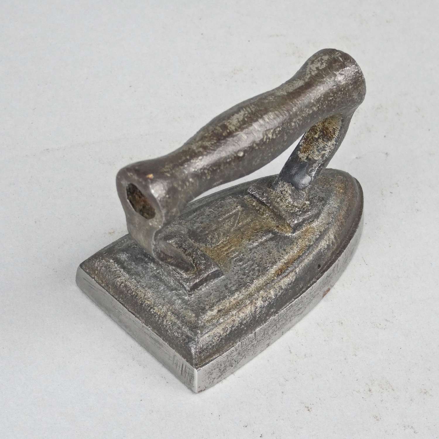 Siddon's No. 1 miniature flat iron.