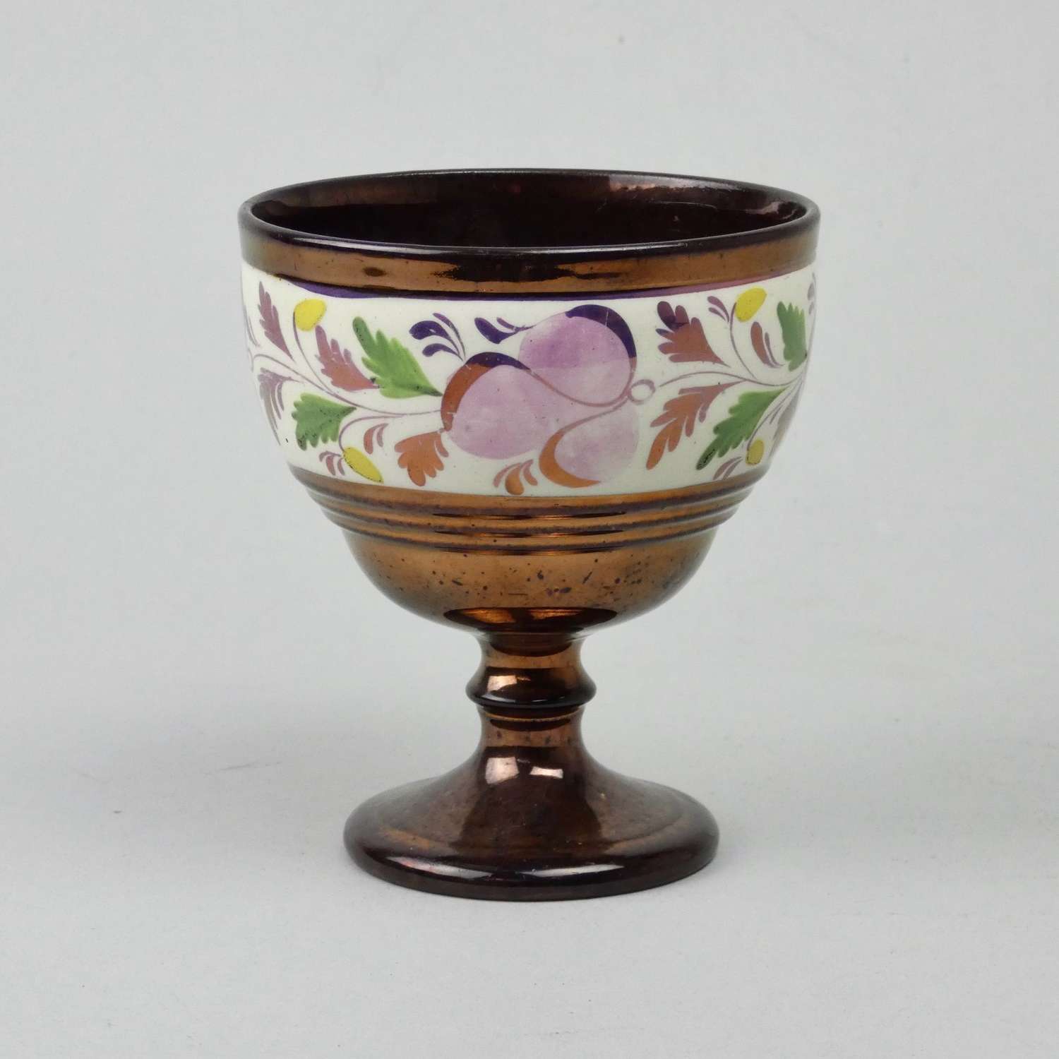 Lustre goblet decorated with flowers
