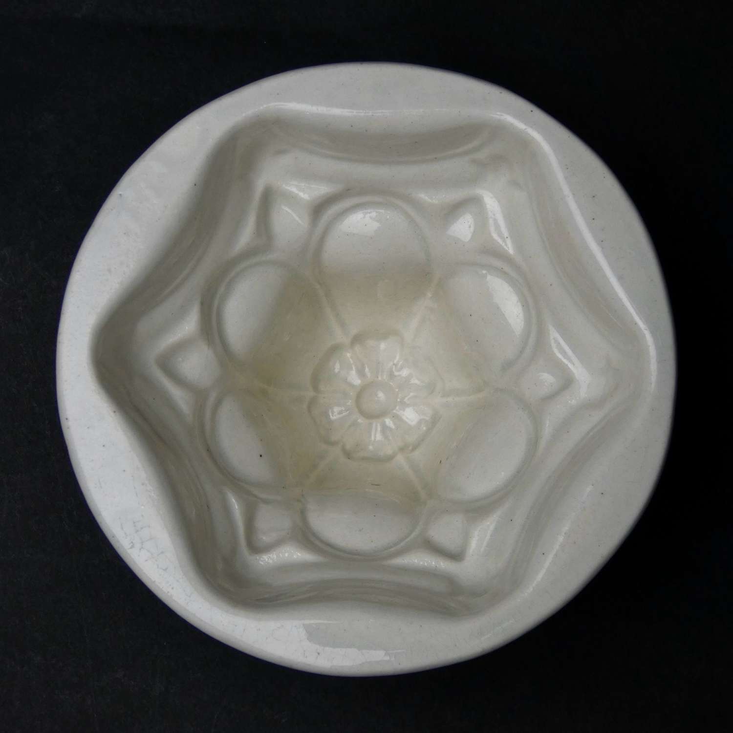 Small, Minton flower mould