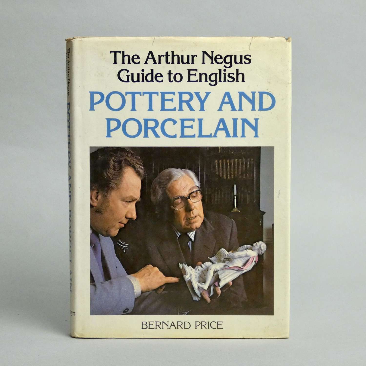 Guide to English Pottery & Porcelain