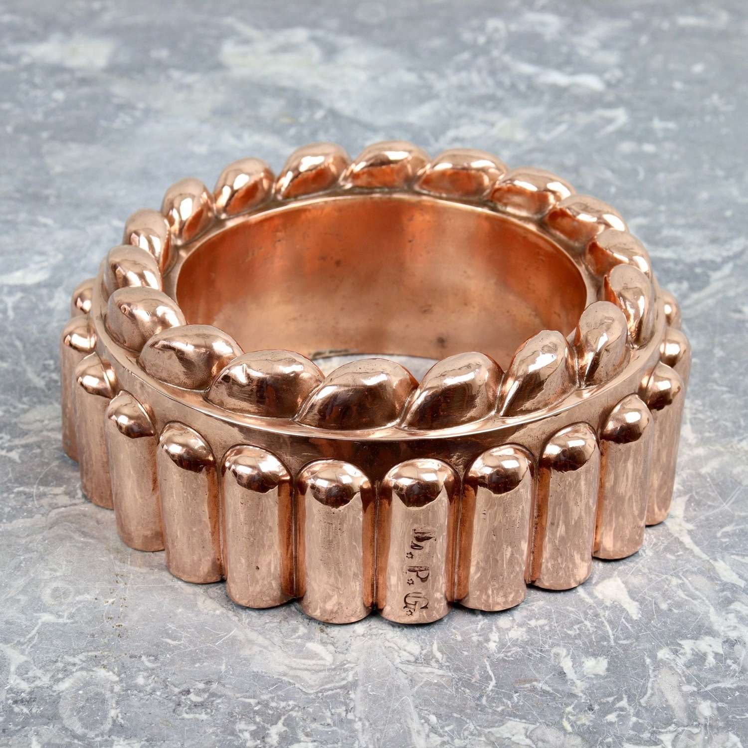 Copper Mould with Rope Twist Top
