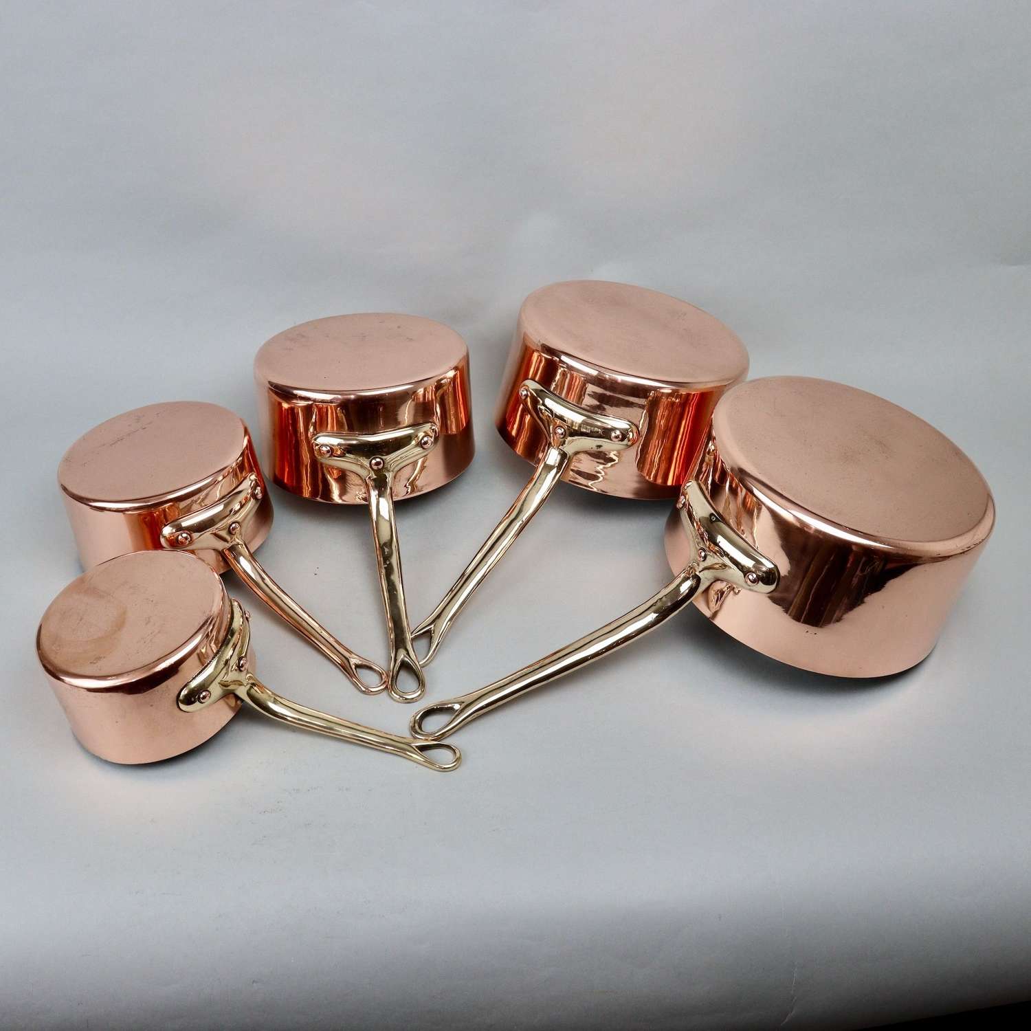 Set of Decorative Copper Saucepans
