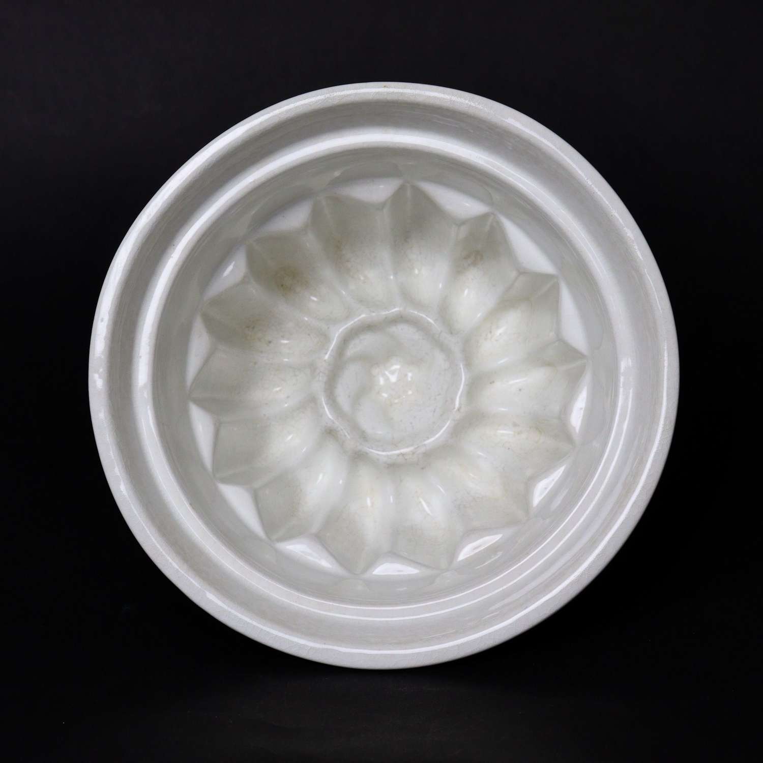 Ceramic pudding mould