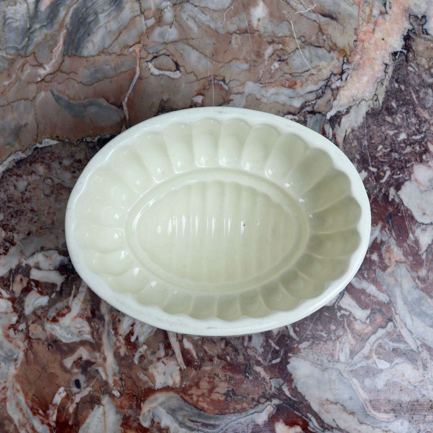 Jelly Mould with Shell to Base