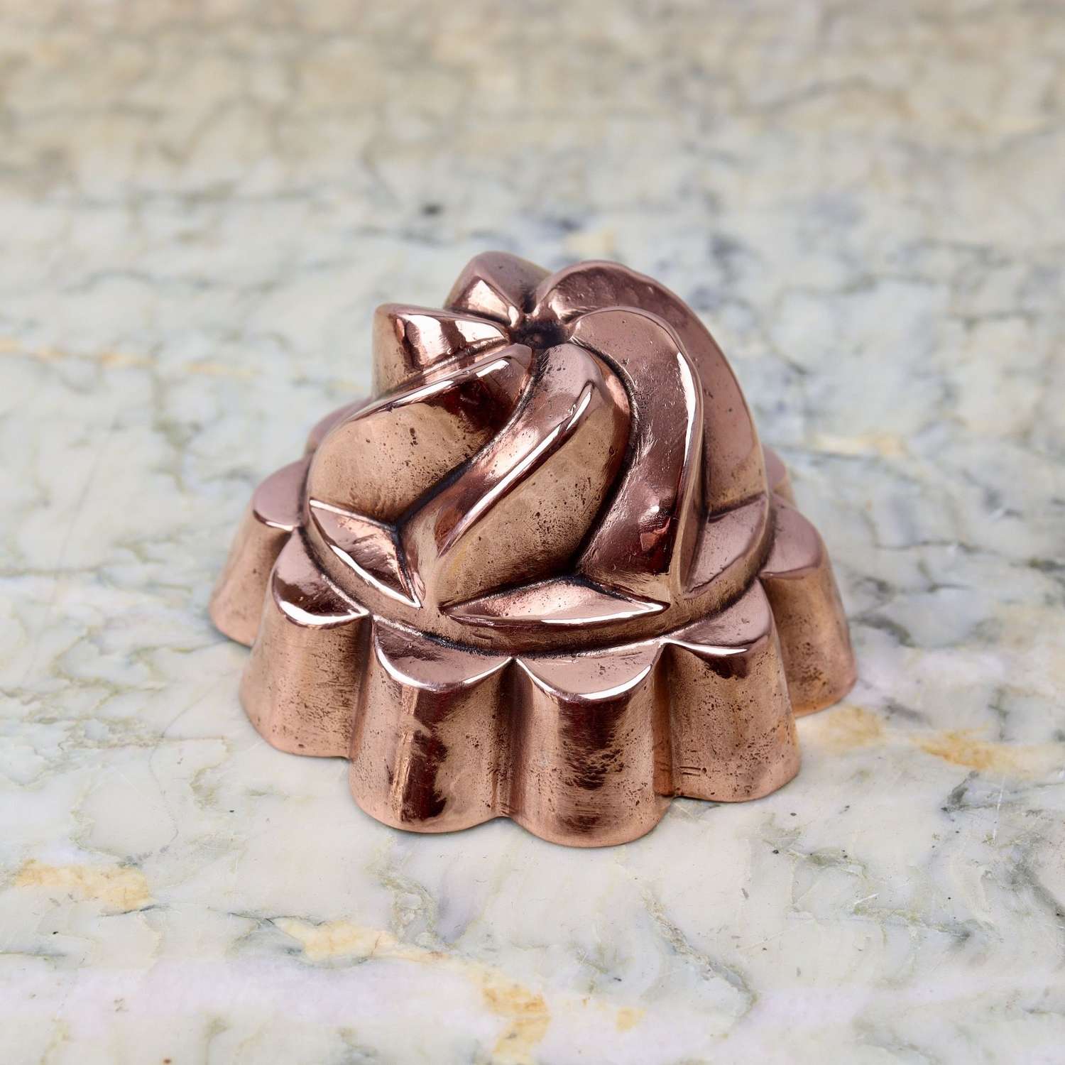 Miniature, Wrythen Copper Mould