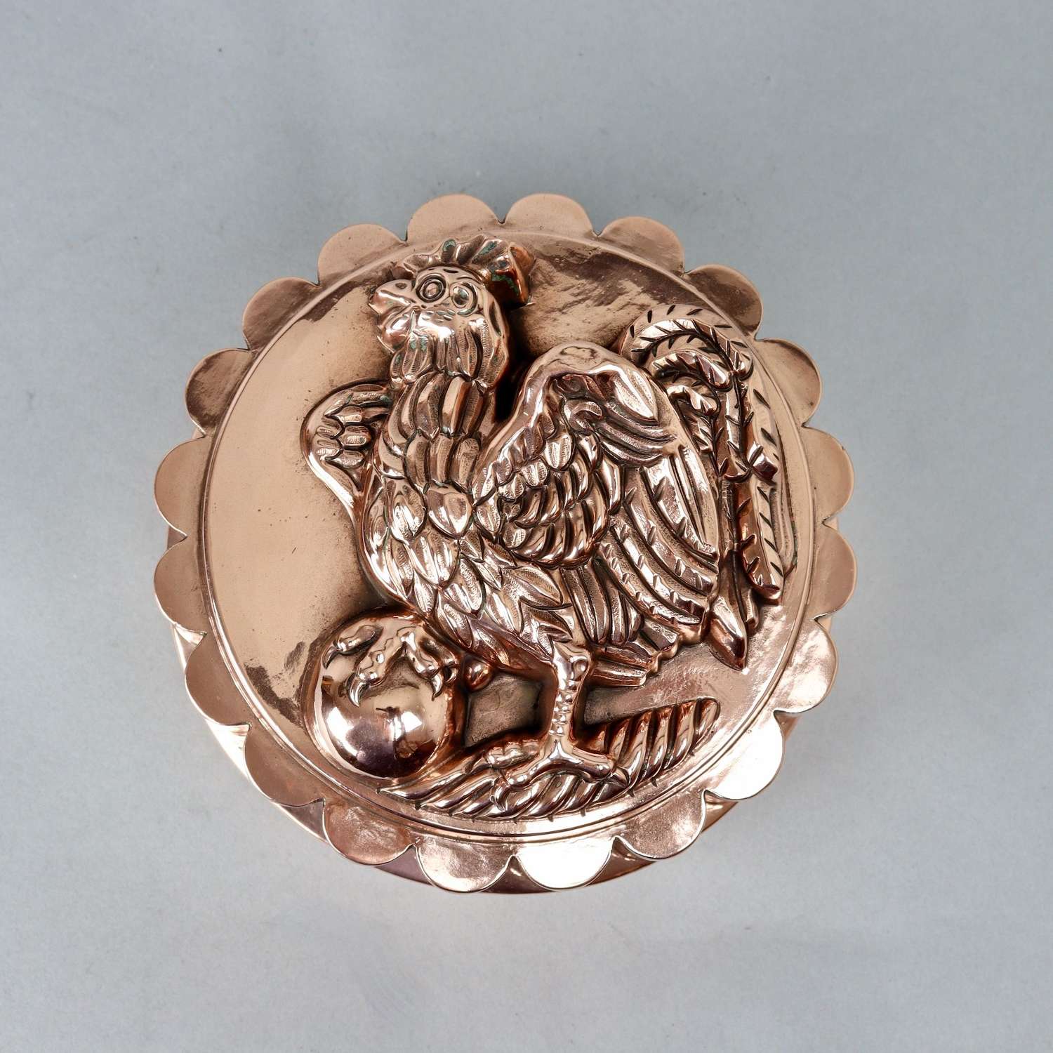 Fabulous Copper Mould with Cockerel to Top