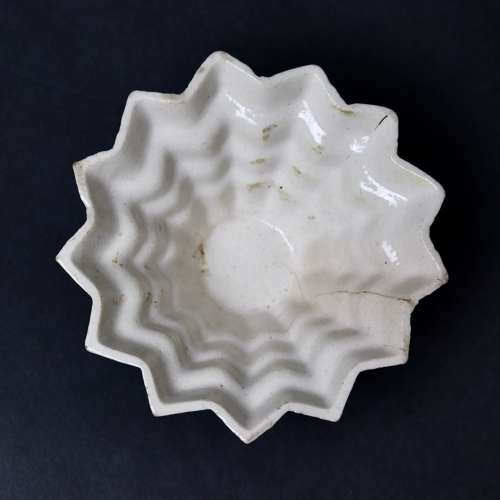 18th Century, White Saltglaze, Star Shape Mould