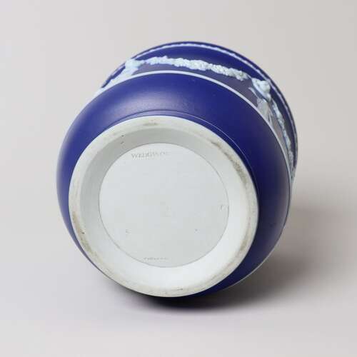 Wedgwood Dark Blue Jasper Dip Jardiniere