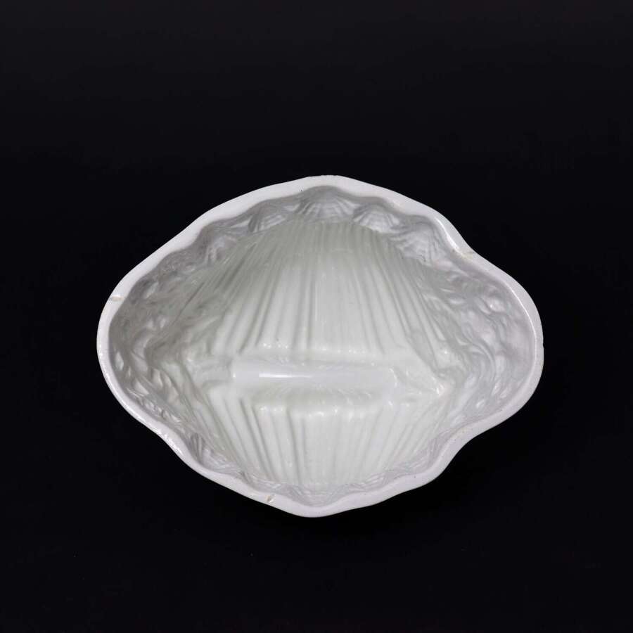 Grimwades Pottery Jelly Mould. Shell Design